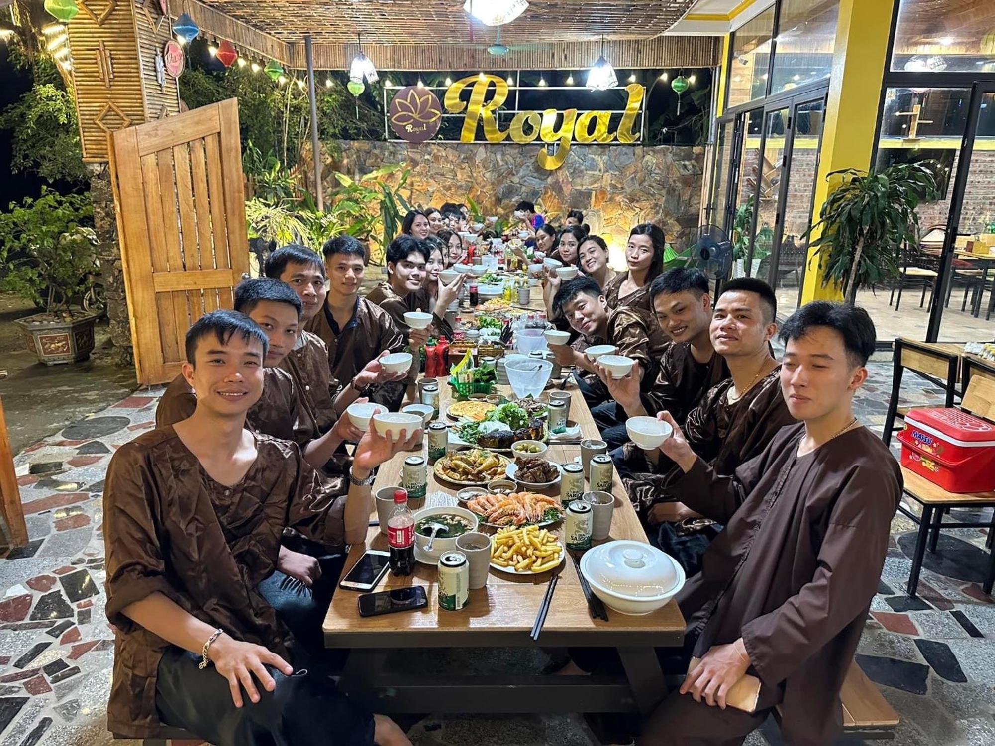 Ninh Binh Royal Homestay Buitenkant foto