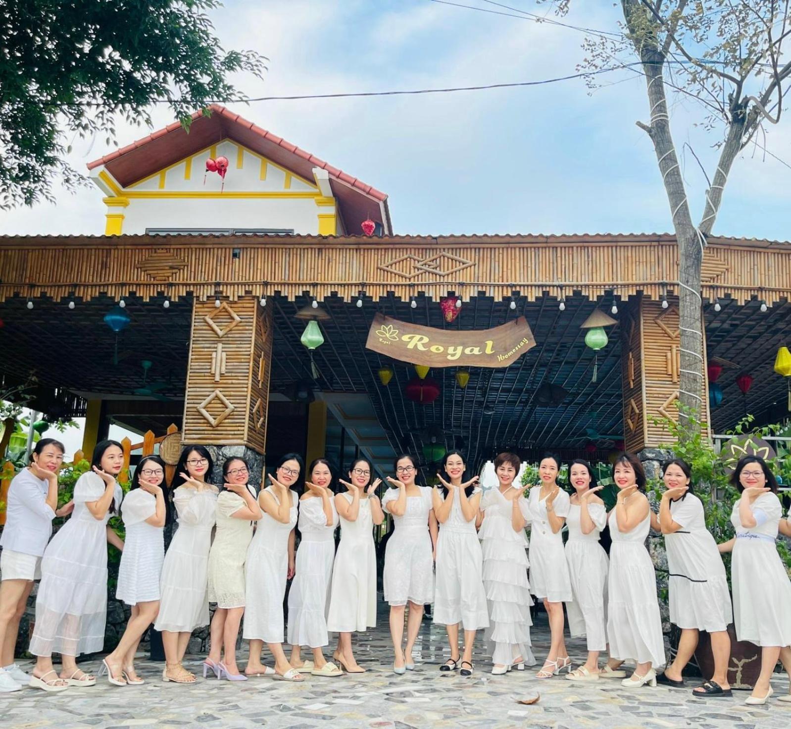 Ninh Binh Royal Homestay Buitenkant foto